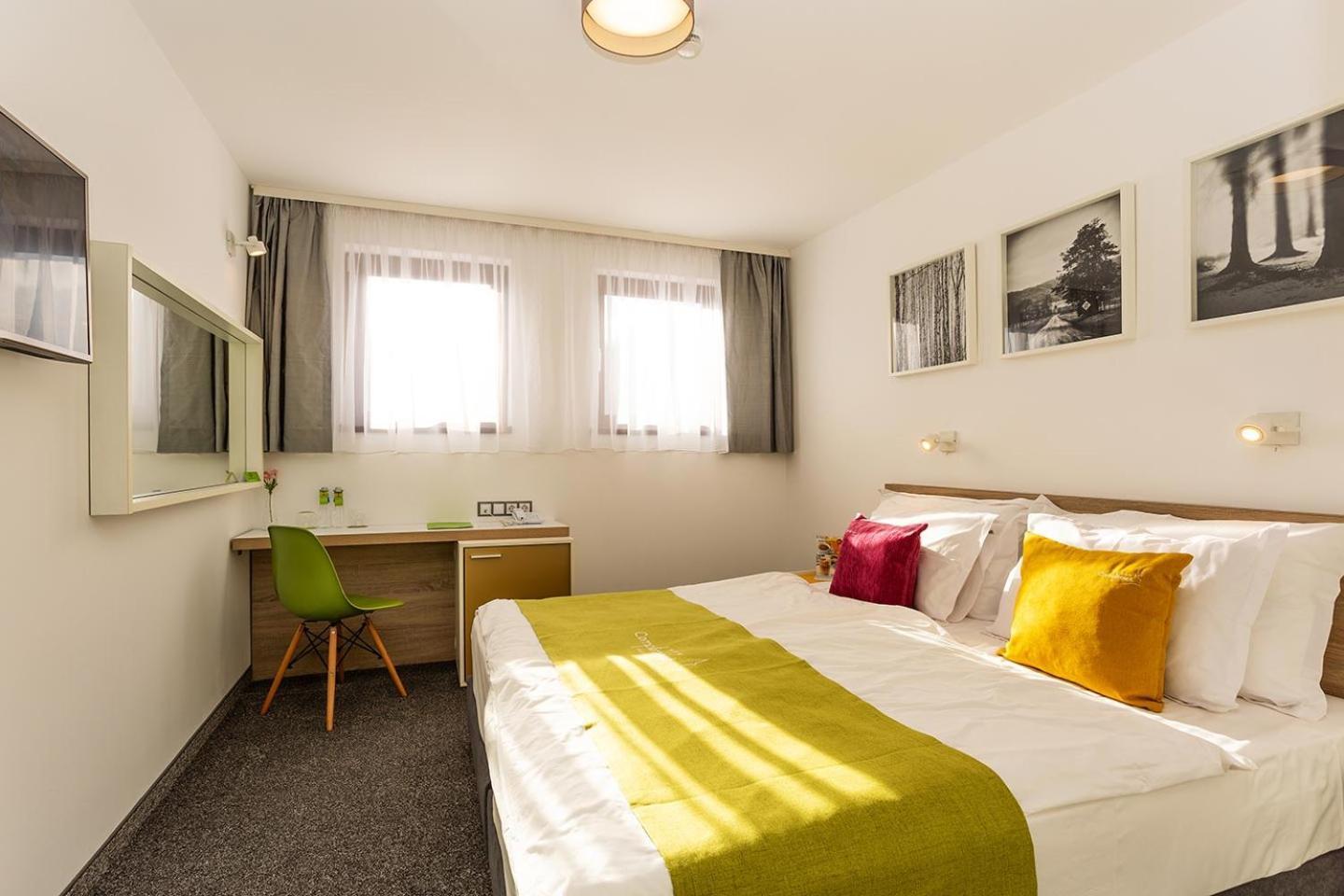 Hotel Compliment Tryavna Ngoại thất bức ảnh