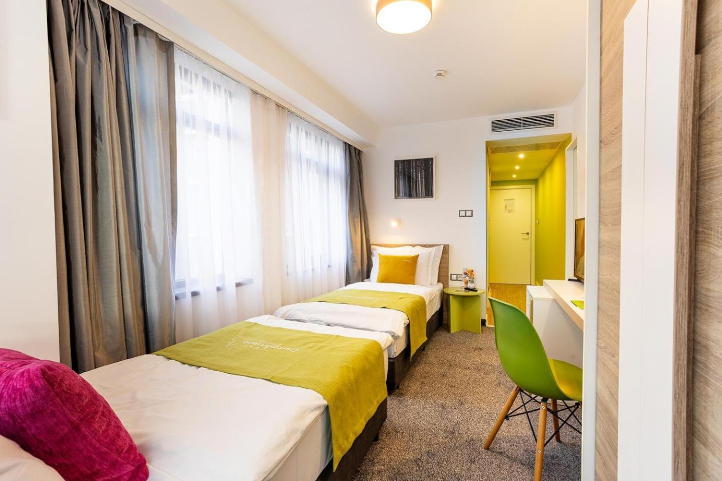 Hotel Compliment Tryavna Ngoại thất bức ảnh