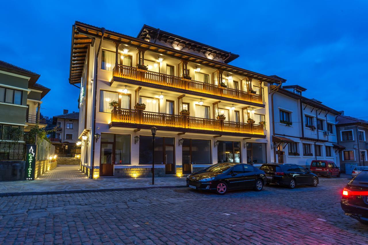 Hotel Compliment Tryavna Ngoại thất bức ảnh